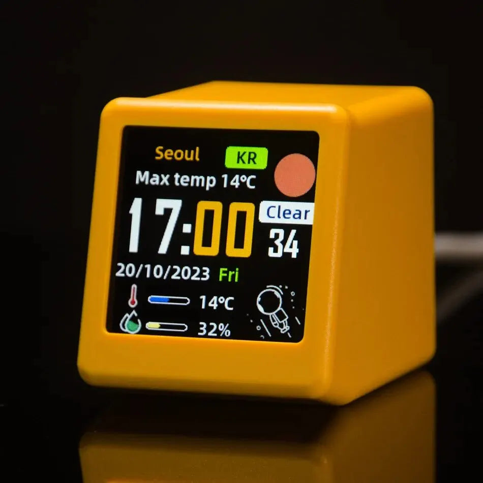 Smart, portable weather station with alarm.