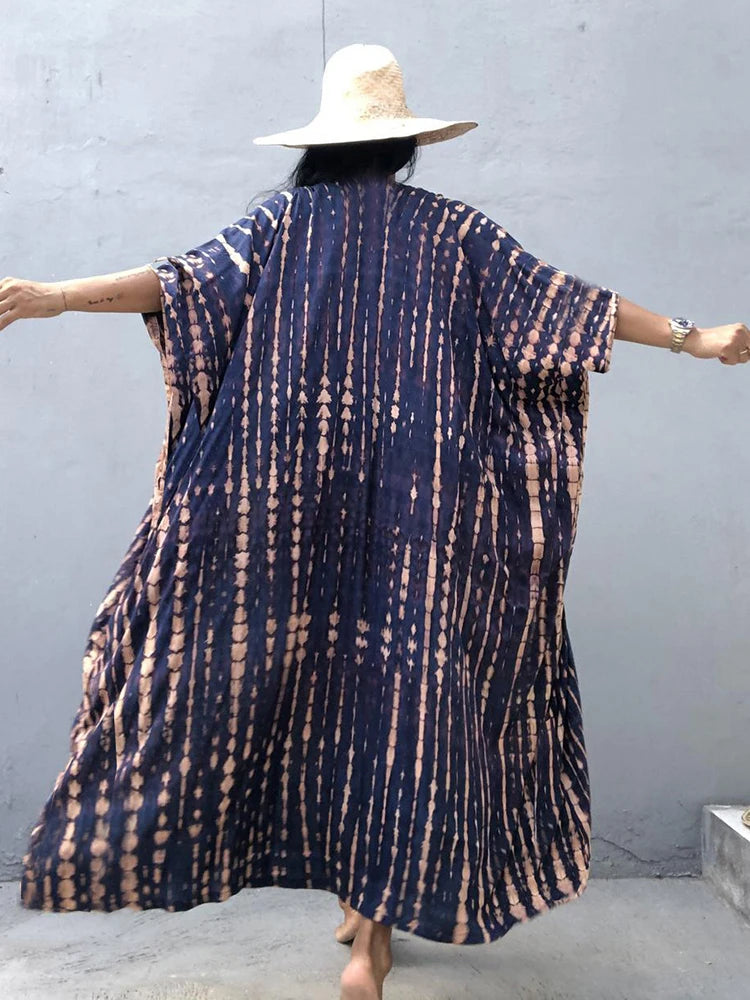 Vintage Kimono Beach Cover Up: Stylish Halo Dyeing with Sashes